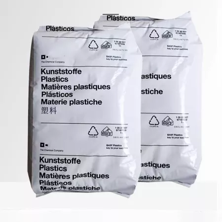 Polysulfon-Netzteil